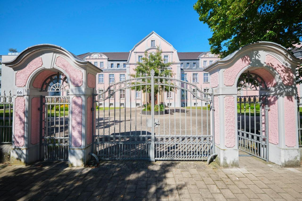 Historisches Deluxe Apartment Im Marianum Neuss Dış mekan fotoğraf
