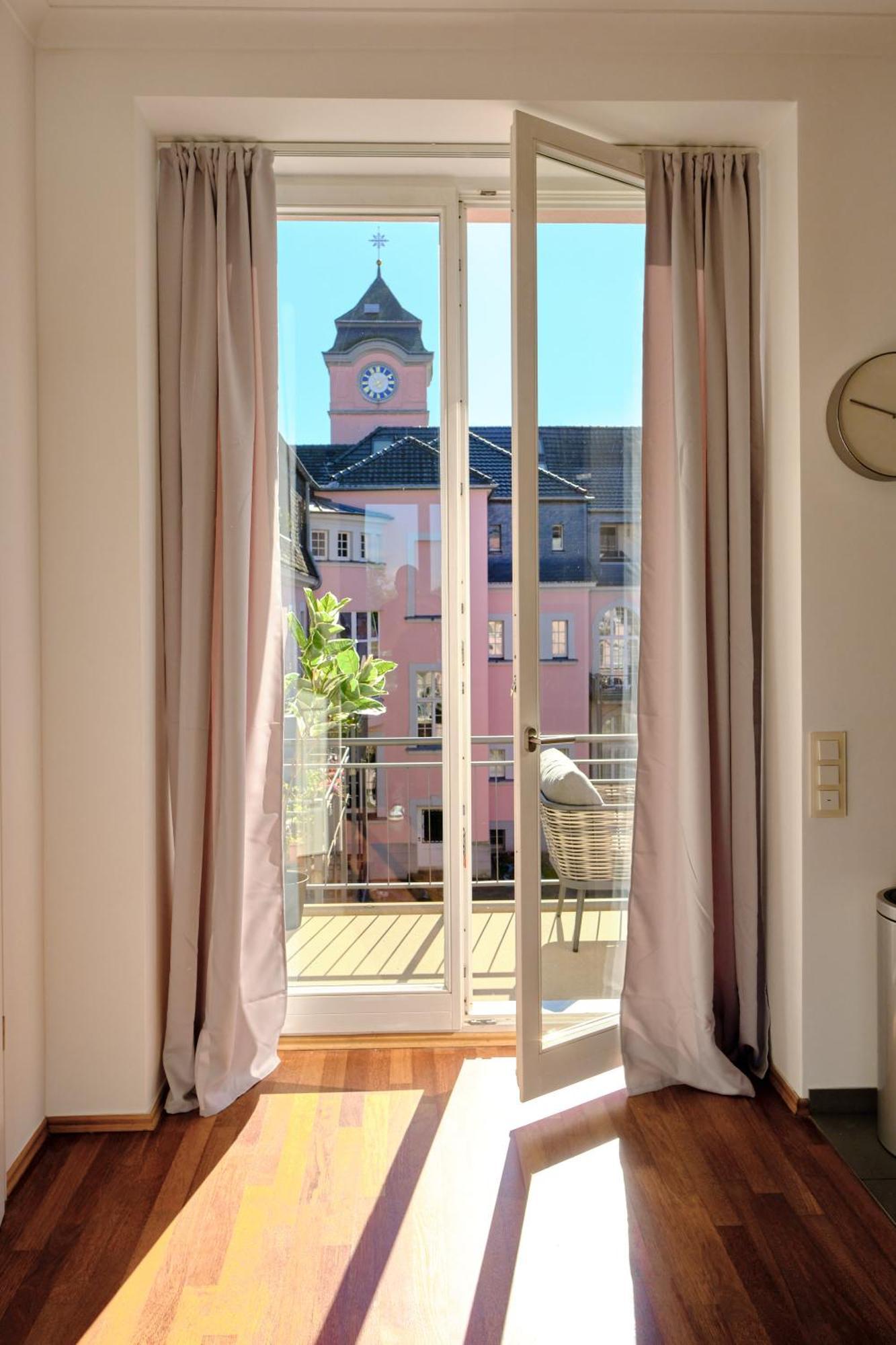 Historisches Deluxe Apartment Im Marianum Neuss Dış mekan fotoğraf